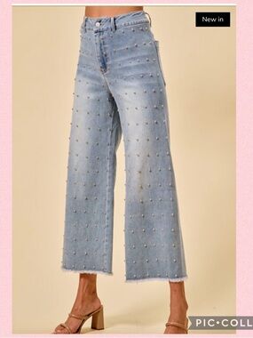 💖Studded Cropped Wide-Leg Jeans💖